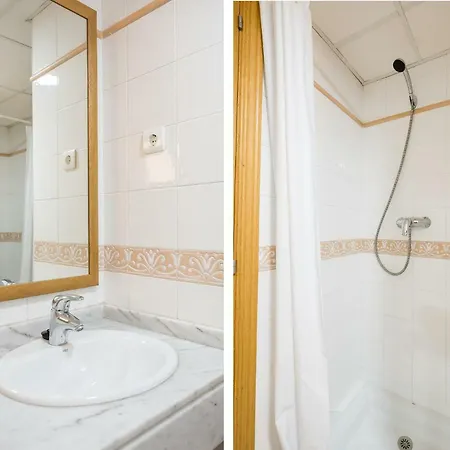 Wintowinrentals Parque Litoral, Family & Apartament Malaga